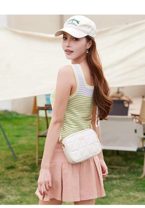 Stylish Girl's 1 Pcs Embroidered White Crossbody Bag - Image 4